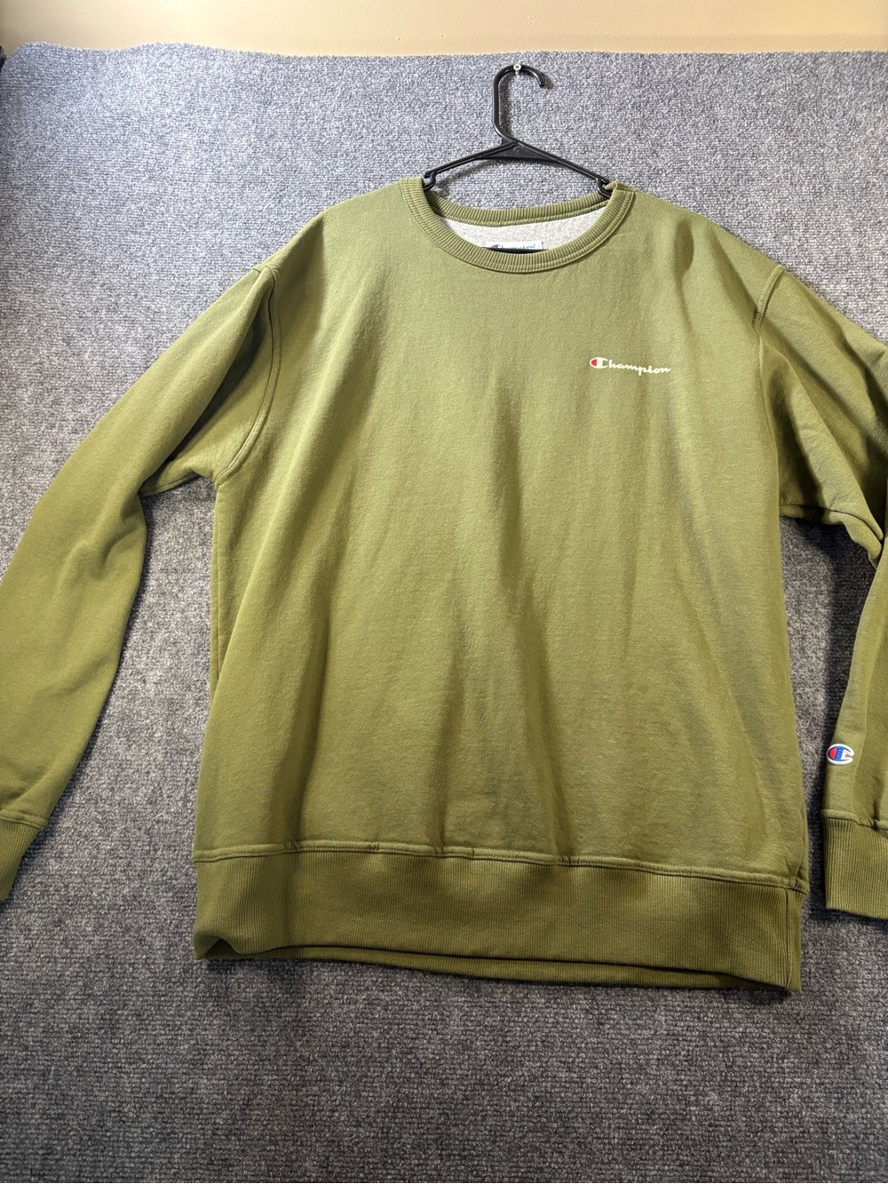 Champion Olive Green Crewneck Sweatshirt - size Large